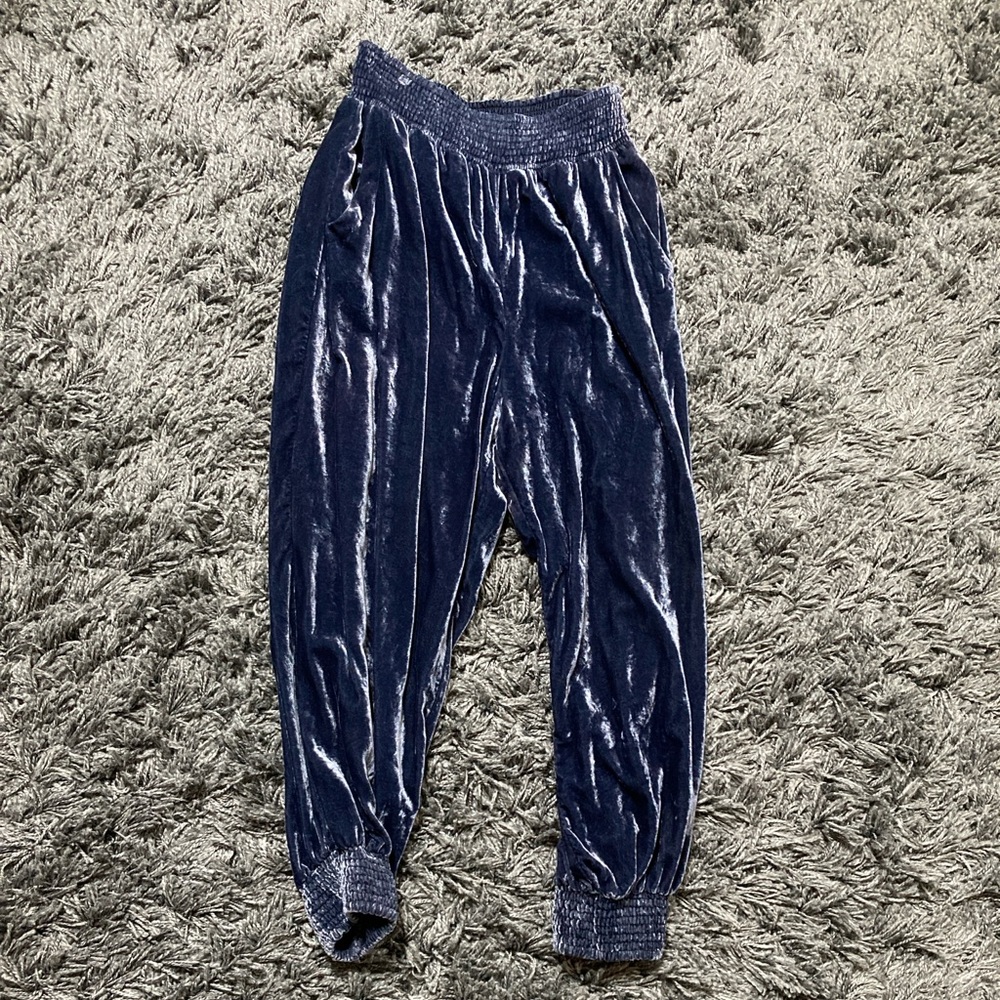 Anthropologie Gloria velvet joggers